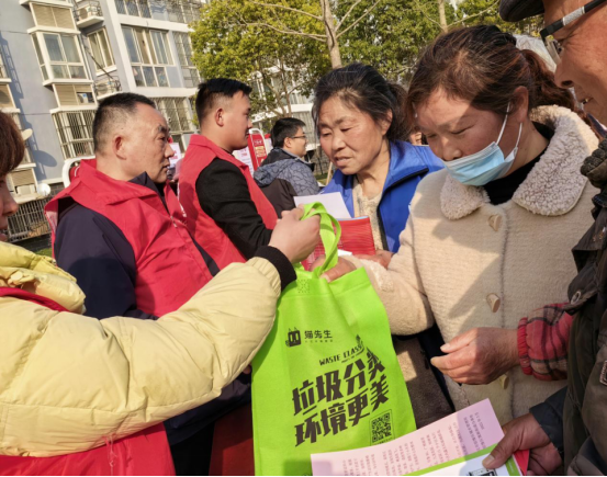 垃圾分類項目運營，垃圾分類定時定點投放，貓先生垃圾分類